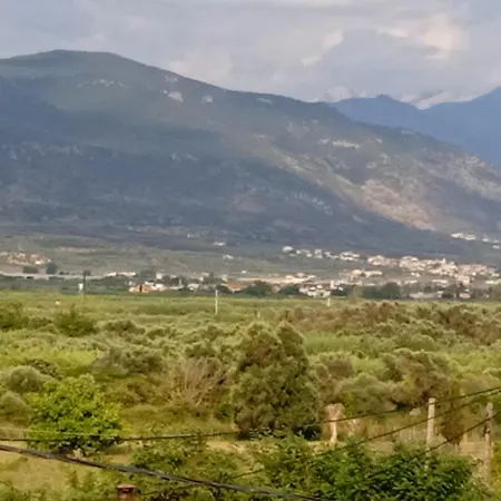 別荘 Info στούντιο *