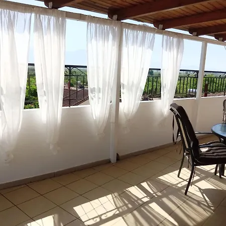 Info στούντιο Casa vacanze Messíni