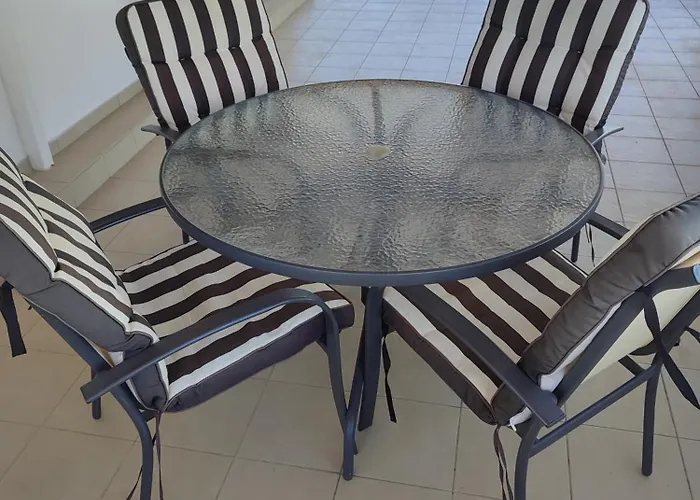 Info στούντιο Messíni